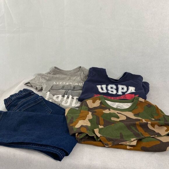 Bundle of 4‎ items boys size 4T - Picture 1 of 5